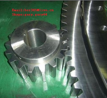 AT21102HB Slewing bearing with outer gear 1055x1350x105mm