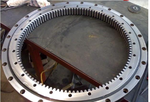 I.916.20.00.B Slewing Bearing with internal gear 736x916x56mm
