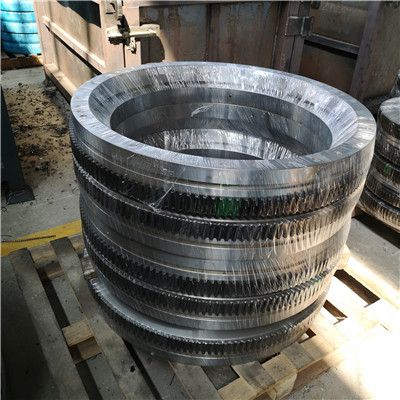 RKS.061.20.0644 four point contact slewing bearings(742.3*572*56mm) with external gear teeth for steel plant