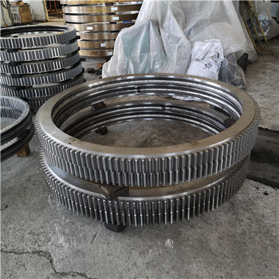 MTE-210X External Gear Slewing Ring Bearings (14.686*8.268*1.575inch) for Truck-mounted cranes