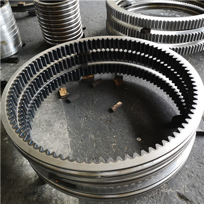 E.950.20.00.C External gear flange slewing ring bearing(950.4*734*56mm) for Wind and solar energy