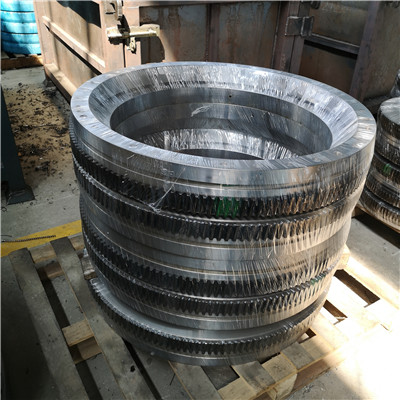 E.650.20.00.B External gear light type slewing ring bearing(640.3*472*56mm) for Food industry machinery