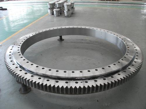 KUD02500-050VA15-900-000 slewing bearing with external gear teeth 2741.2*2324*124mm