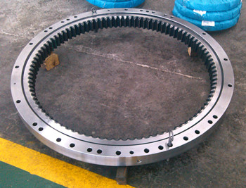 Inner teeth four-point contact slewing ball bearing 062.20.0544.575.01.1403