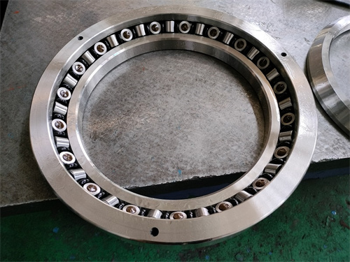 Crossed roller bearing JXR652050P4 425x310x45mm for CNC boring machine
