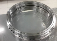 Produce CRB20035 crossed roller bearing，CRB20035 bearing Size 200X295X35mm