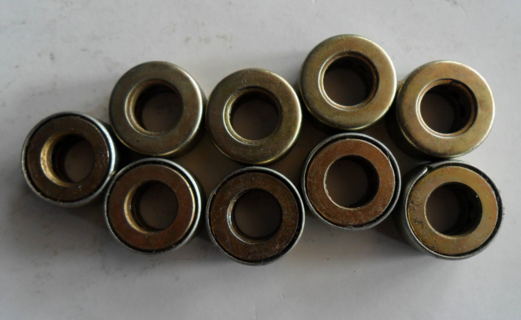 Thrust ball bearing with cover 11307