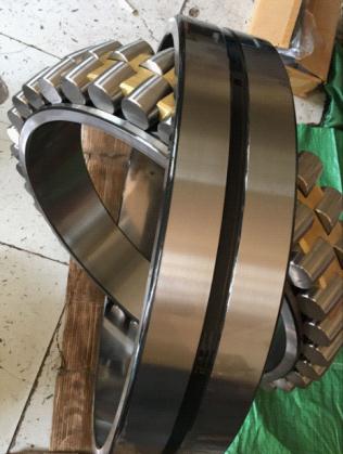 Spherical roller bearings 22220-E1-XL 100x180x46mm