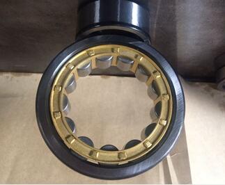 2524 Cylindrical roller bearing 120x215x58mm