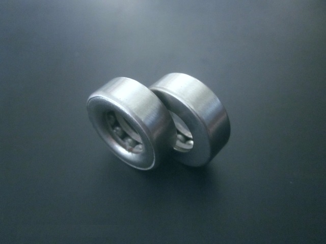 The use of ball bearing hinge 18MM×24MM×5.5MM