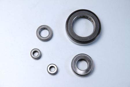 Thrust ball bearing with cover 1016