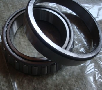 T126 taper roller bearing 32.004X55.562X15.875 mm