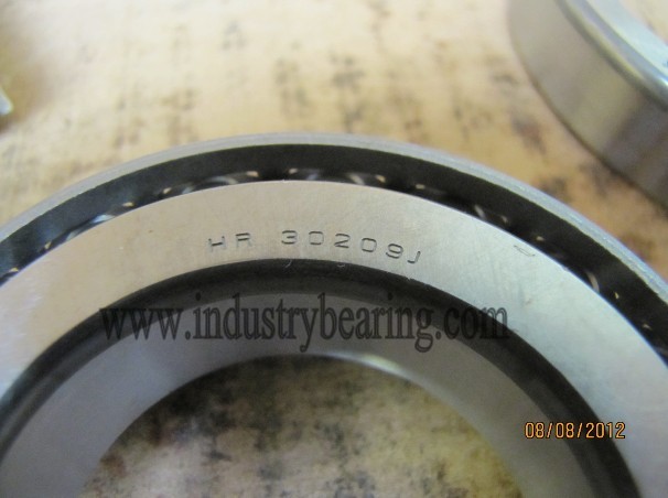 bearings HR33011J
