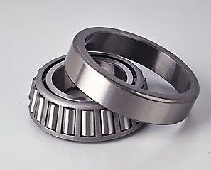 Tapered roller bearings K527-522