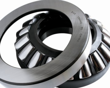 Thrust self-aligning roller bearing 29240E