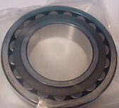23260 CAC/W33 Spherical roller bearing 300x540x192mm