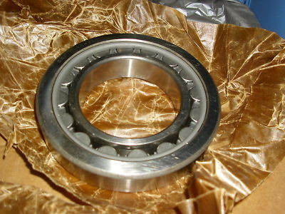 NU 221 ECJ Cylindrical roller bearing 105x190x36mm