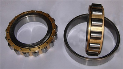 22352CC/W33 Spherical Roller Bearings Cylindrical Bore 240×540×165mm