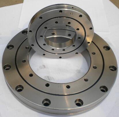 CRBF 8022 AT UU C1 P5 Crossed Roller Bearings 80x165x22mm with mounting hole