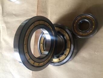 2222 KM Cylindrical roller bearing 110x200x38mm